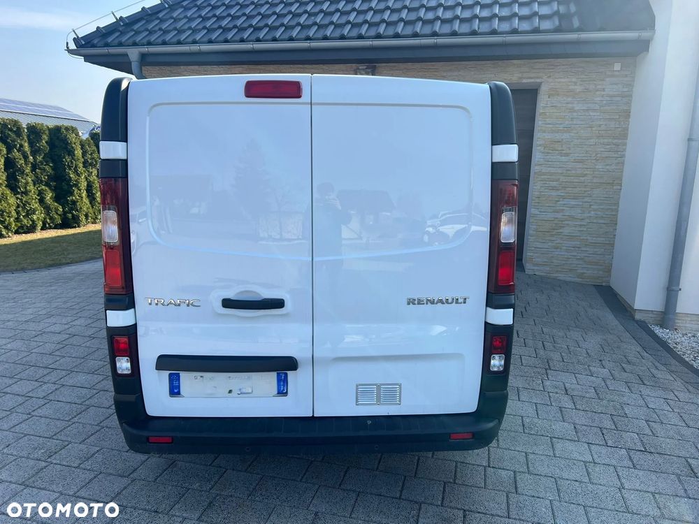 Renault TRAFIC - 12