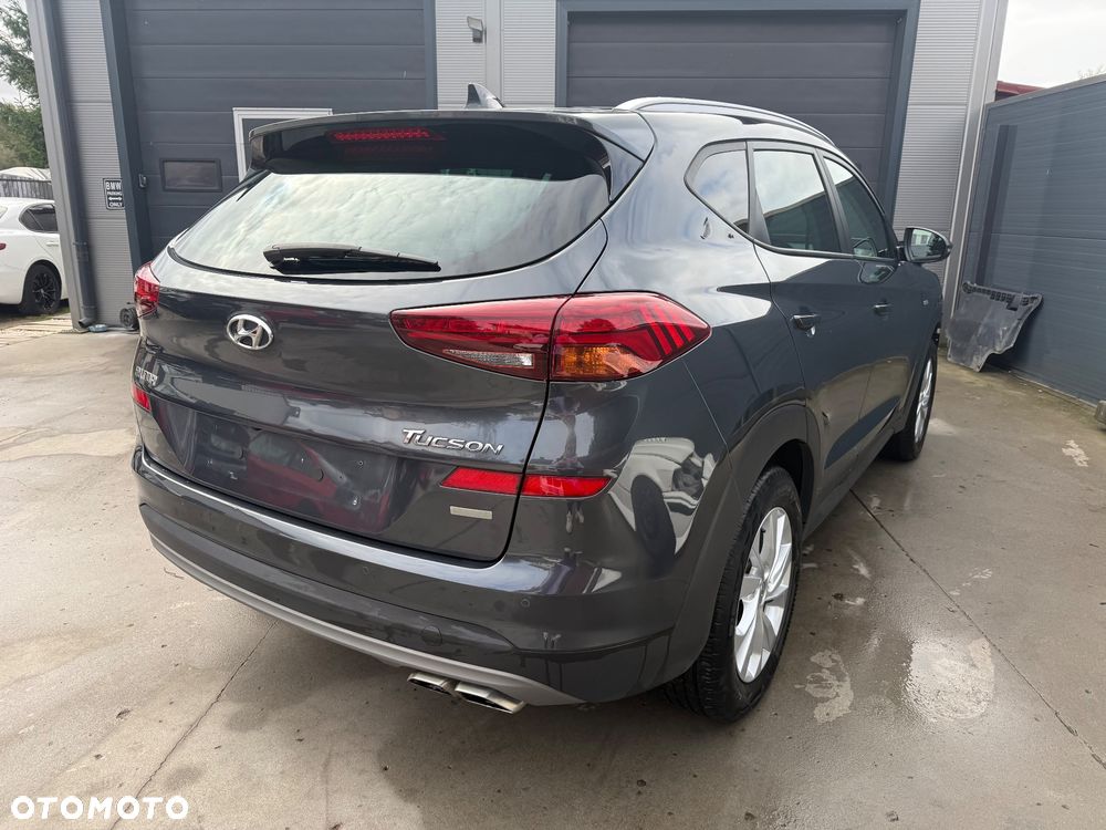 Hyundai Tucson 1.6 CRDi 48V-Hybrid 2WD DCT Select - 19