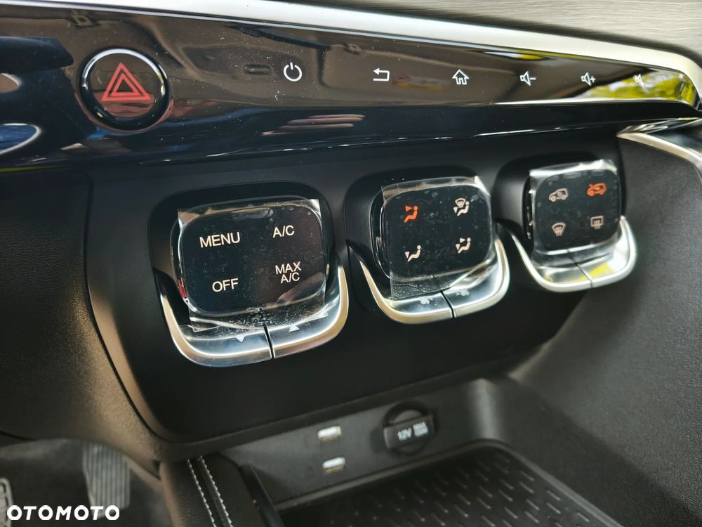 BAIC 3 1.5T Luxury - 24