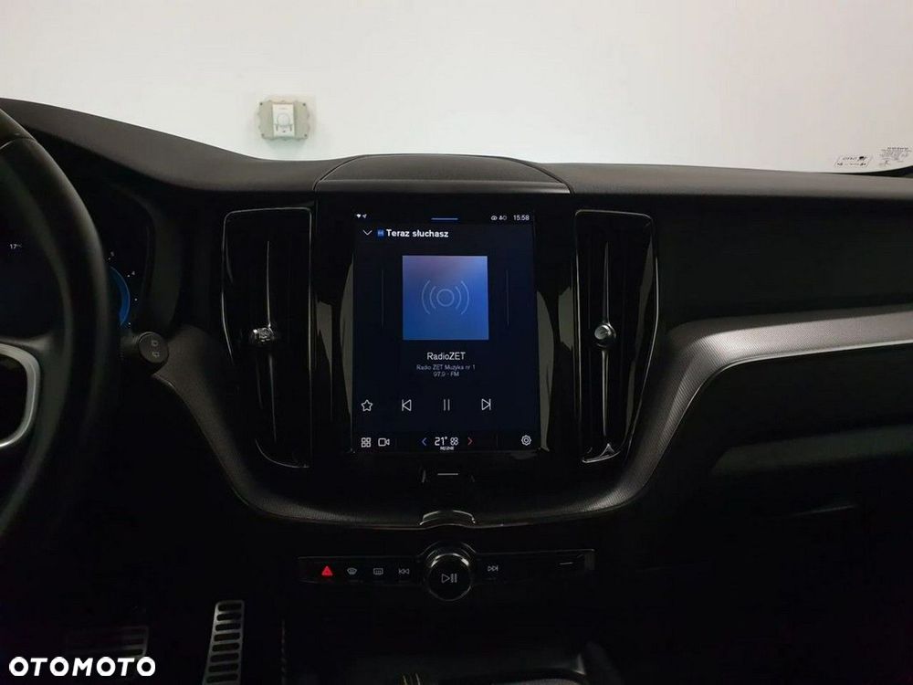 Volvo XC 60 B4 D Geartronic RDesign - 15