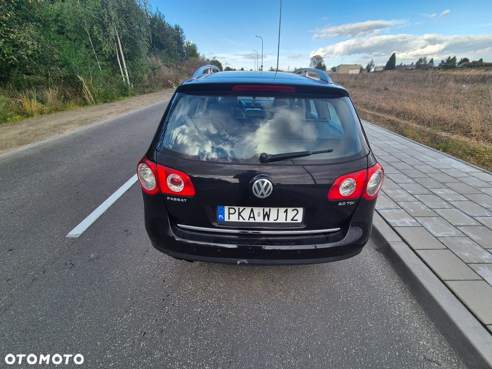 Volkswagen Passat 2.0 TDI Highline - 8