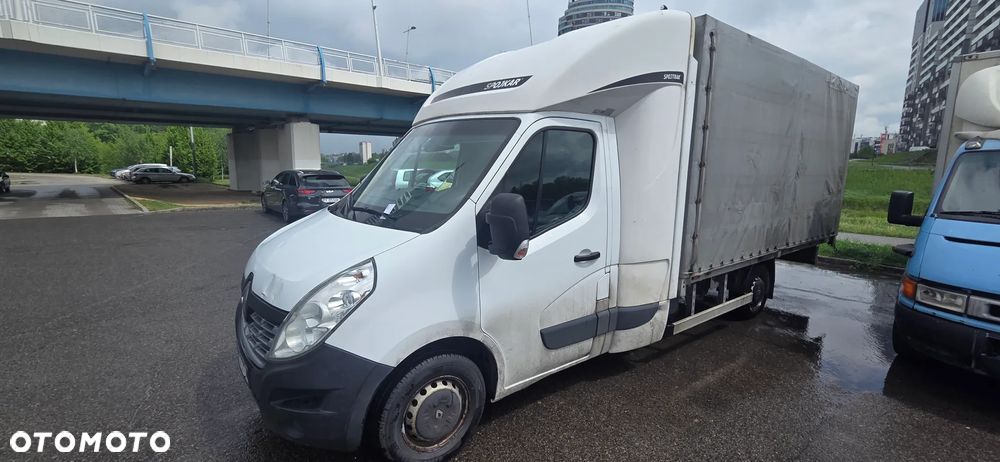 Renault Master - 1