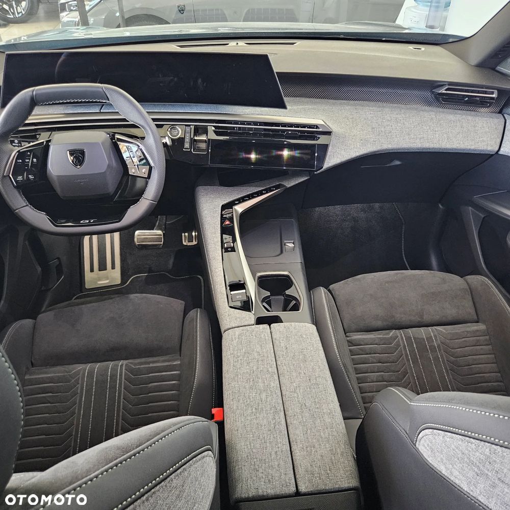Peugeot 5008 1.2 PureTech mHEV GT S&S e-DCS6 - 10