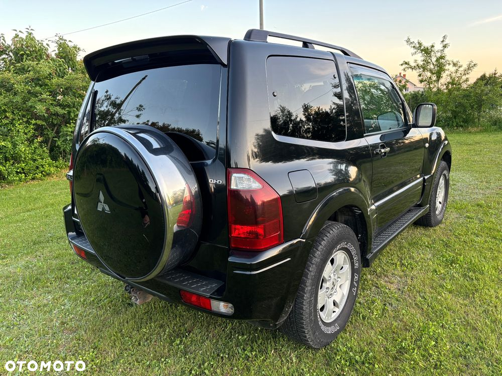 Mitsubishi Pajero 3.2 DID 5os (lea) - 29