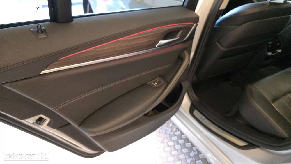 BMW 530 e iPerformance Line Luxury - 50