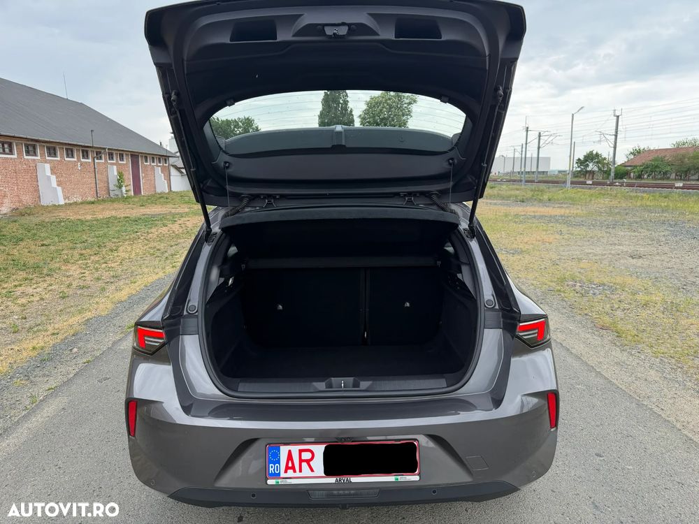 Opel Astra 1.2 Turbo Edition - 21