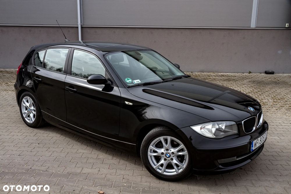 BMW Seria 1 116i - 23