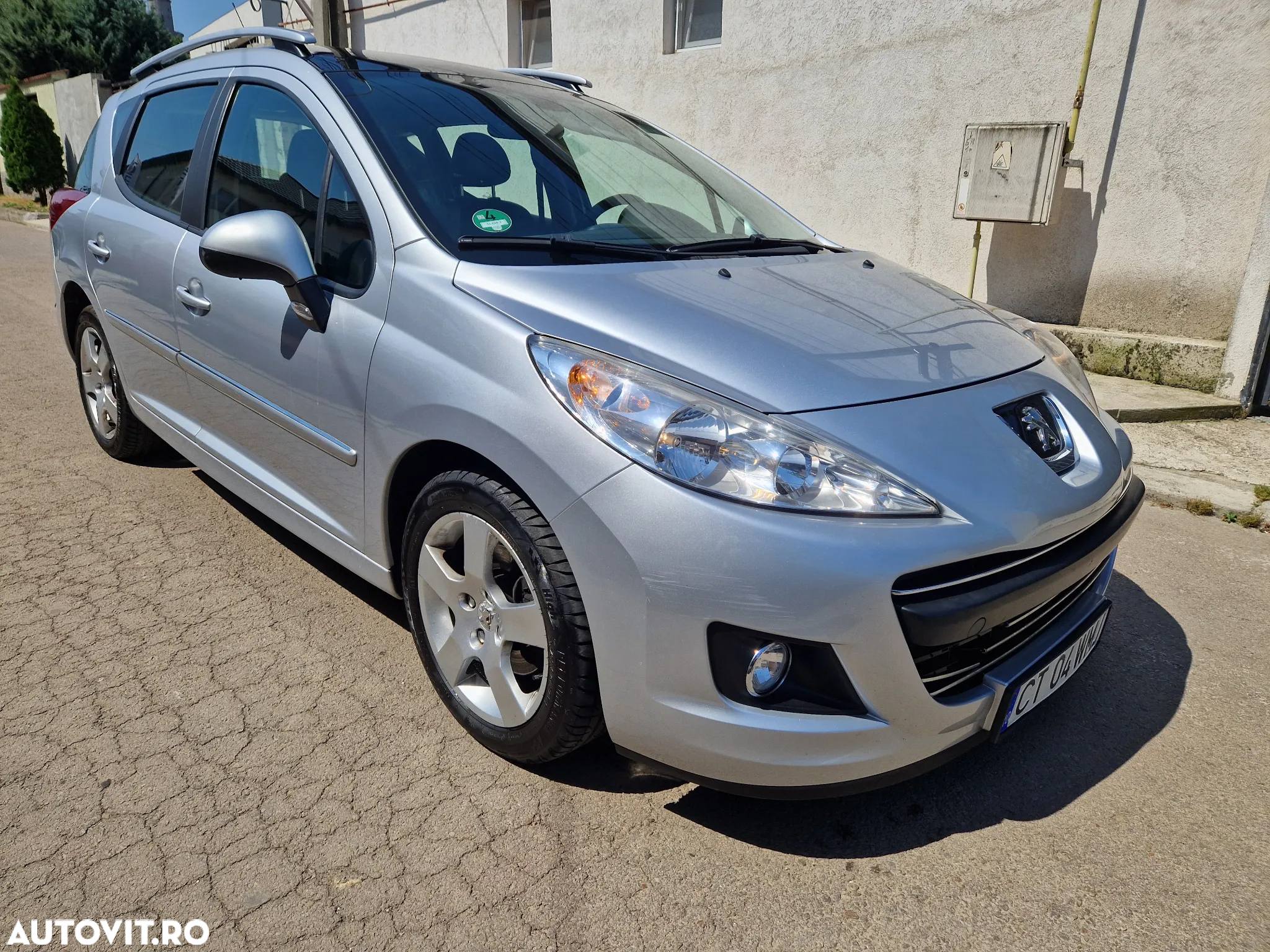 Peugeot 207 - 3