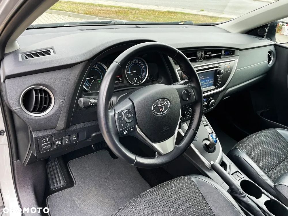Toyota Auris - 9
