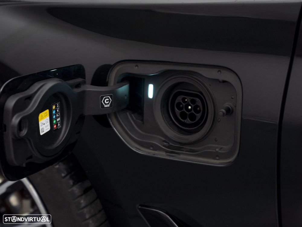 BMW 520 e Pack M - 15