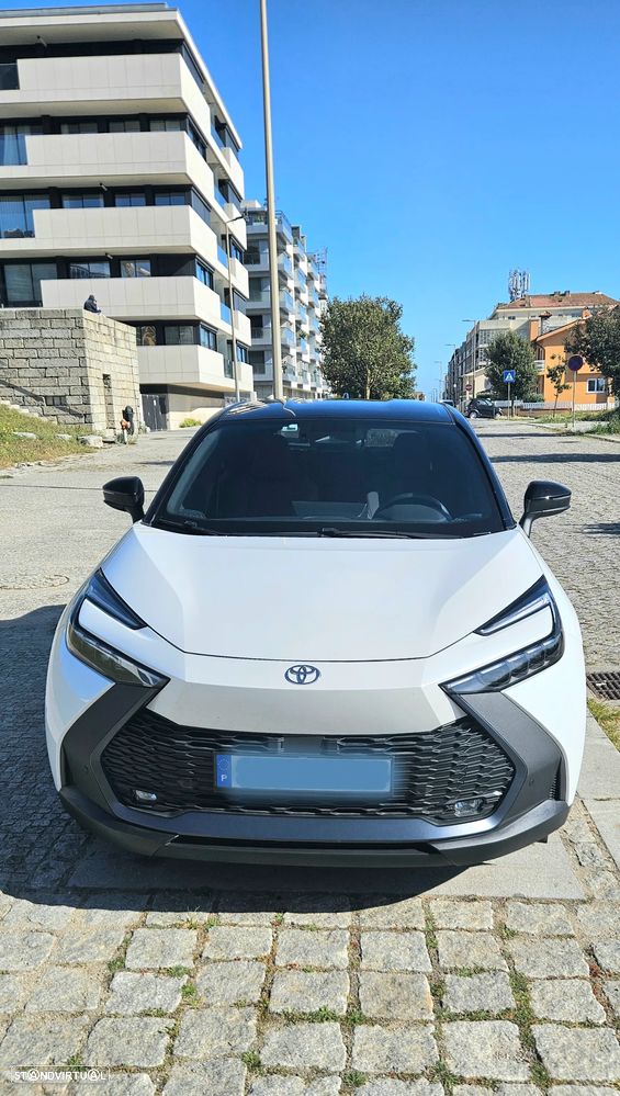 Toyota C-HR 1.8 Hybrid Square Collection - 1