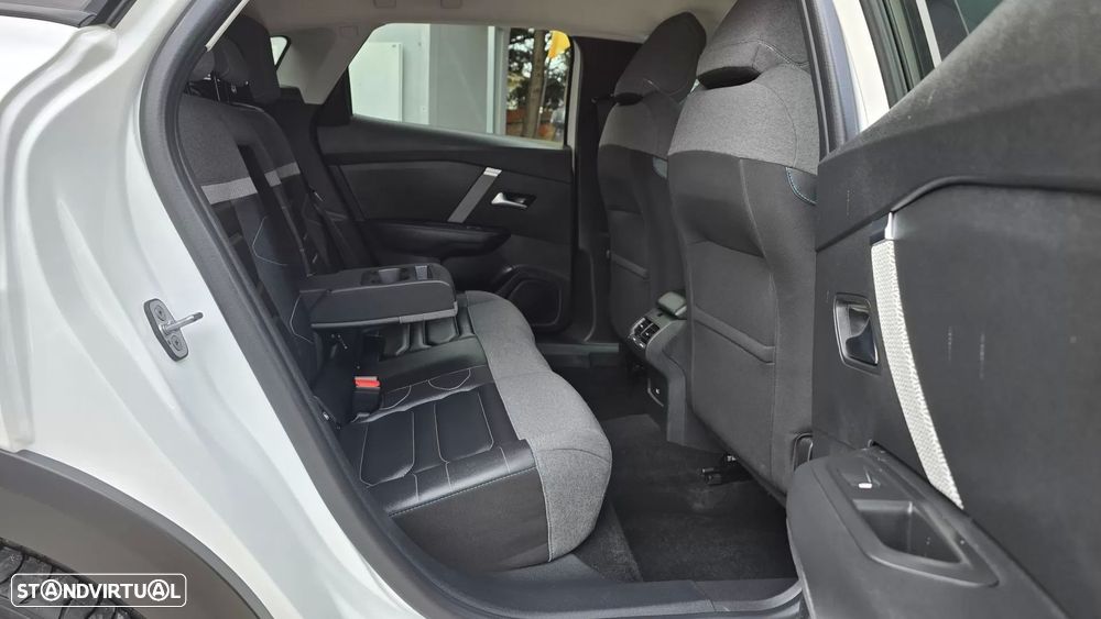 Citroën C4 1.2 PureTech Shine - 20