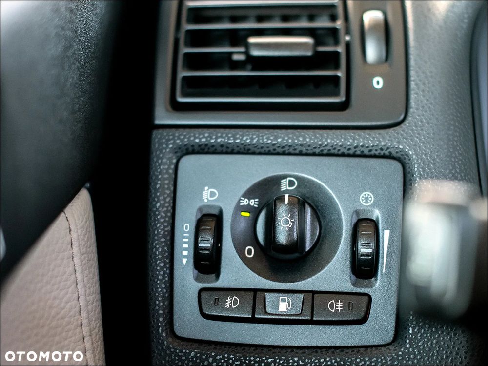 Volvo V50 - 26