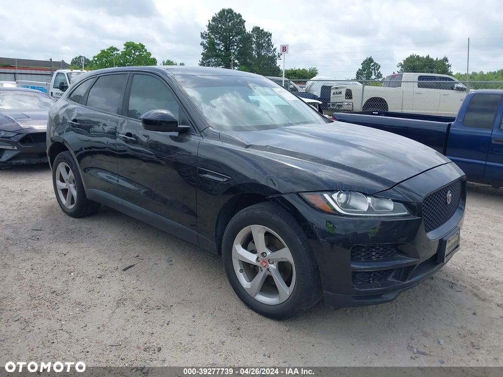 Jaguar F-Pace 25t AWD Prestige - 3