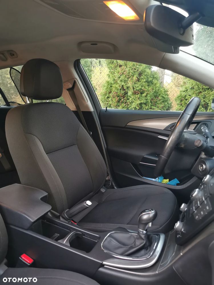 Opel Insignia 1.4 T Cosmo S&S - 14