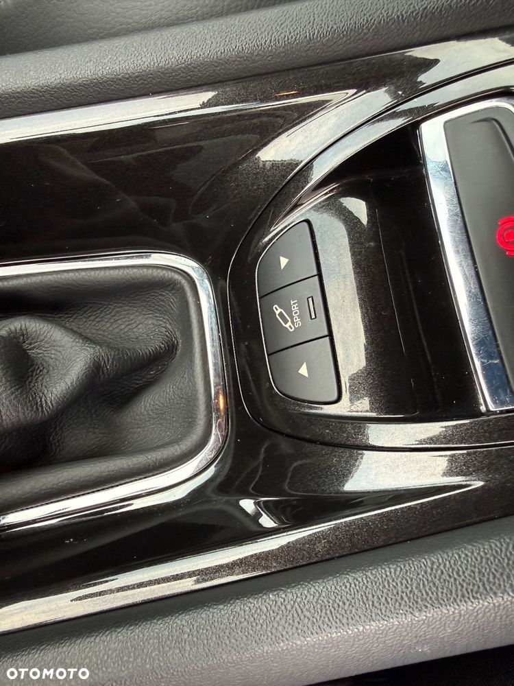 Citroën C5 HDi 135 Exclusive - 25