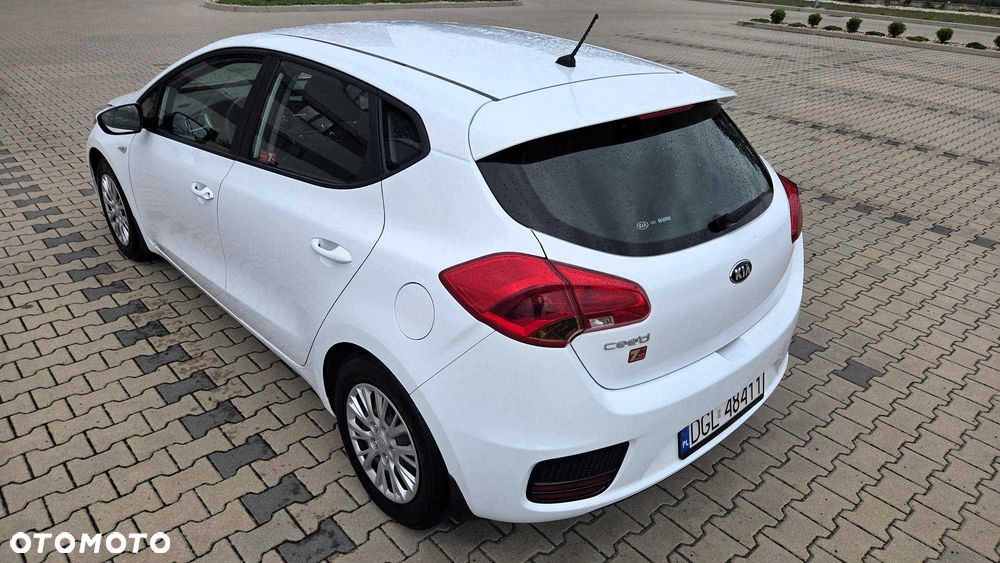 Kia Ceed - 3