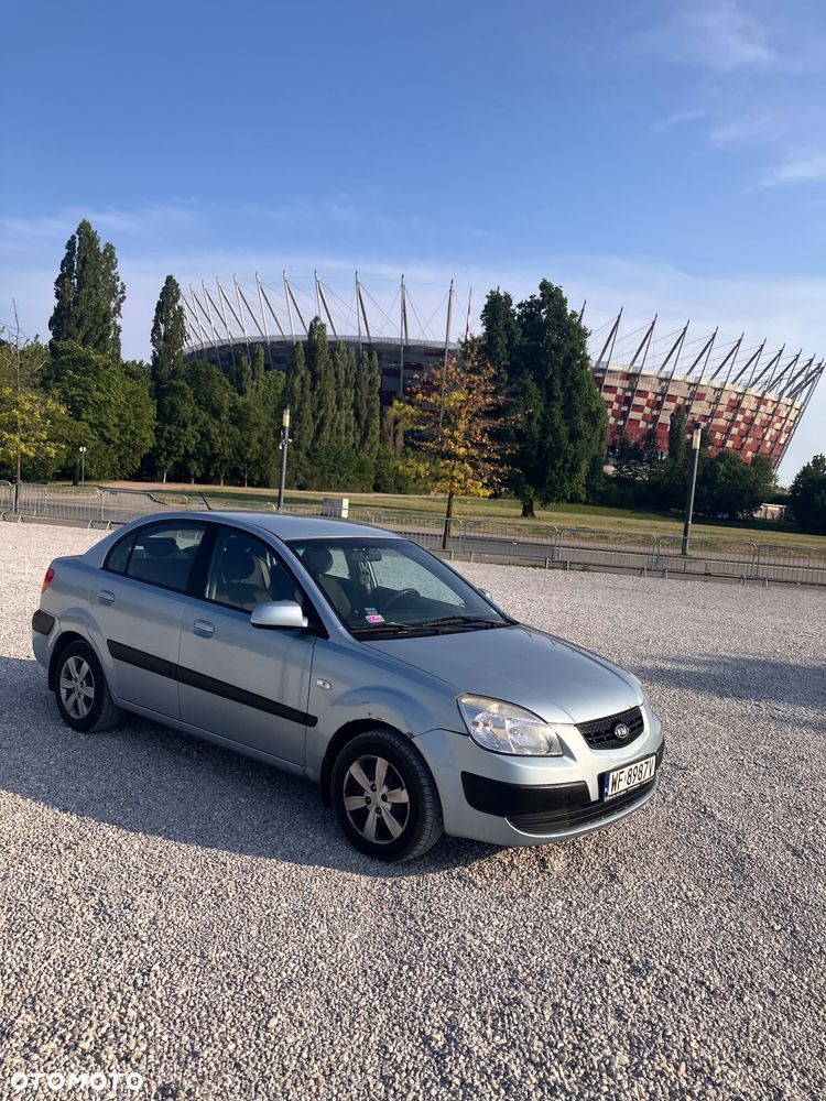 Kia Rio 1.5 CRDi Comfort - 2