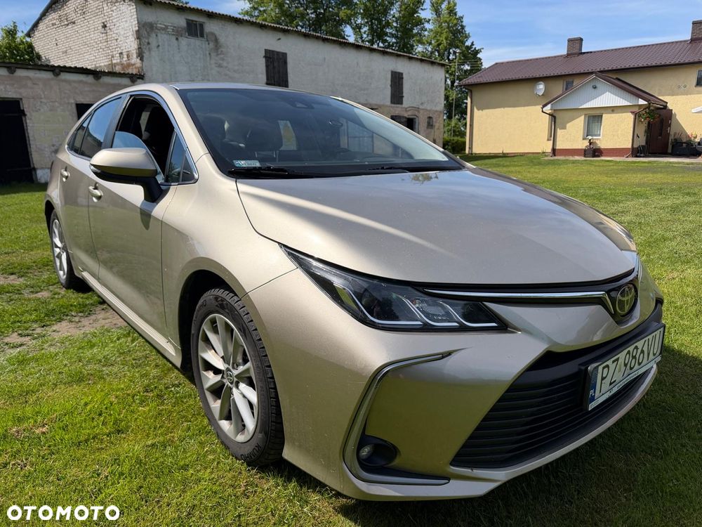 Toyota Corolla 1.6 Classic Plus - 15