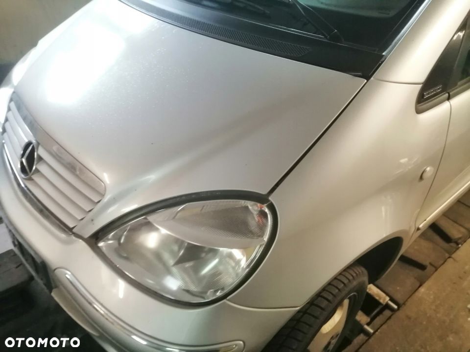 MERCEDES BENZ a klasa W168 błotnik  lewy 761 poznan