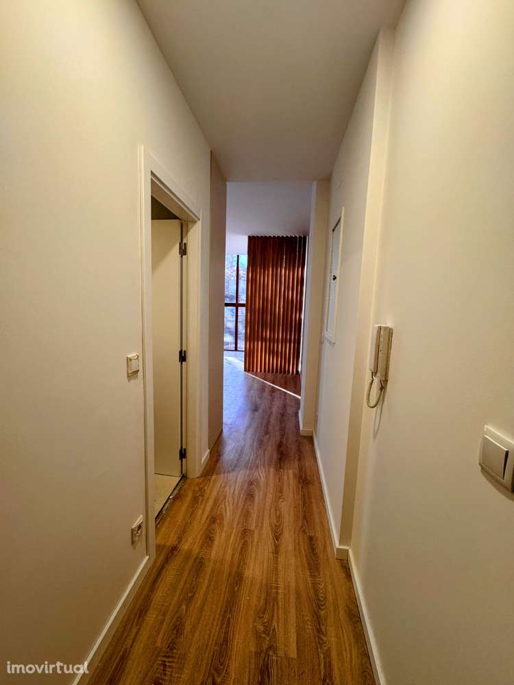 T0  Com Garagem | Metro+Praia–Matosinhos | Oportunidade Investimento - Grande imagem: 2/14