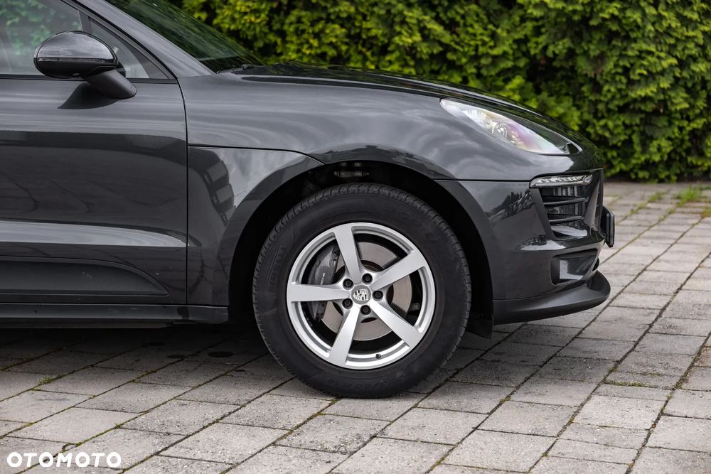 Porsche Macan Standard - 13