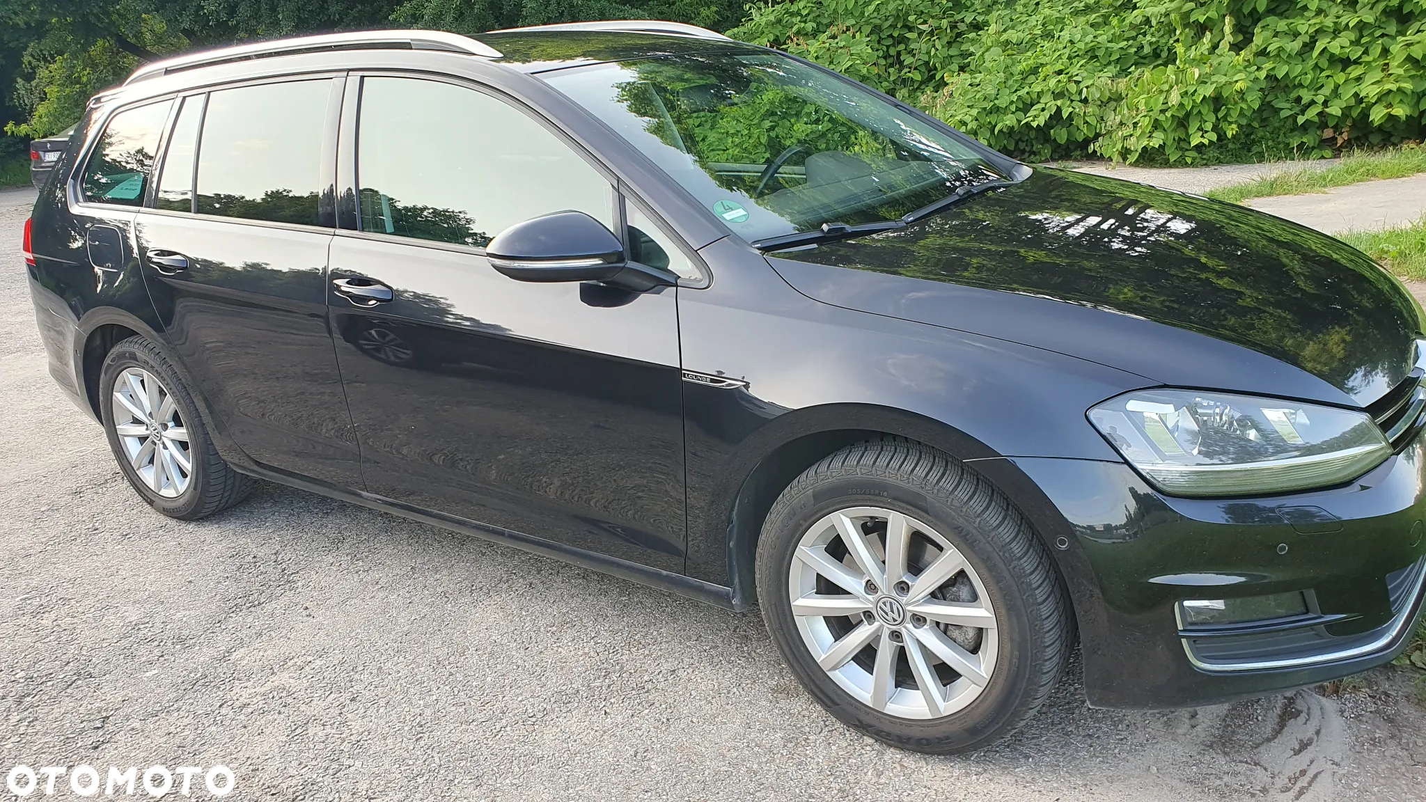 Volkswagen Golf 1.6 TDI 4Motion BlueMotion Technology Lounge - 2