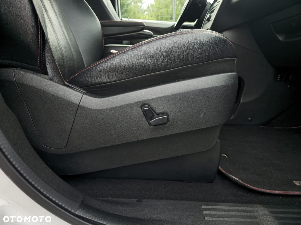 Dodge Grand Caravan 3.6 R/T - 21