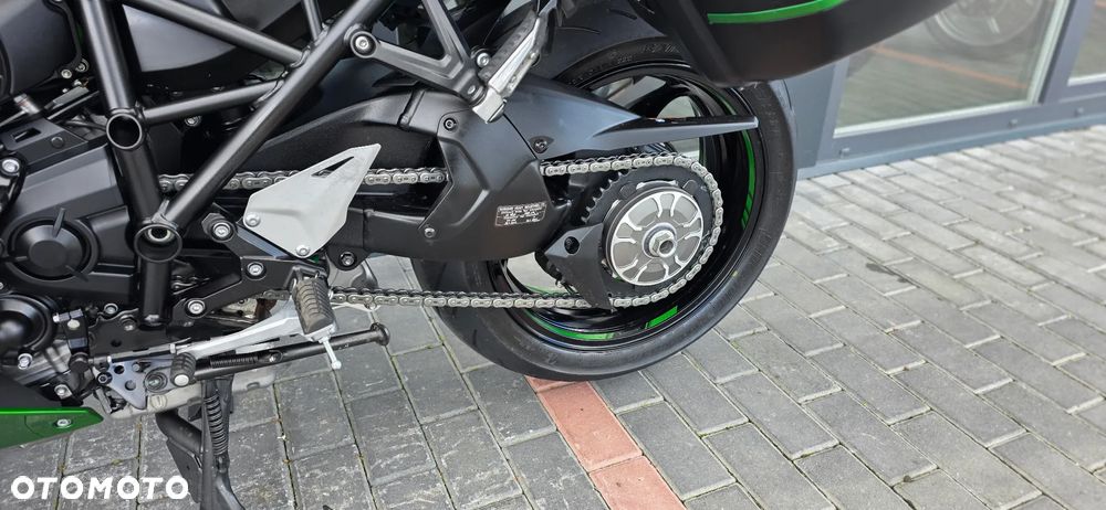 Kawasaki Ninja H2 SX - 38