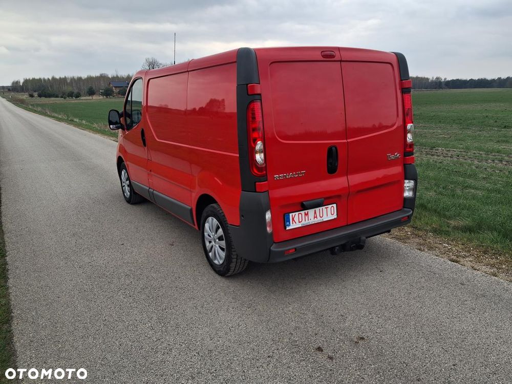 Renault Trafic - 8