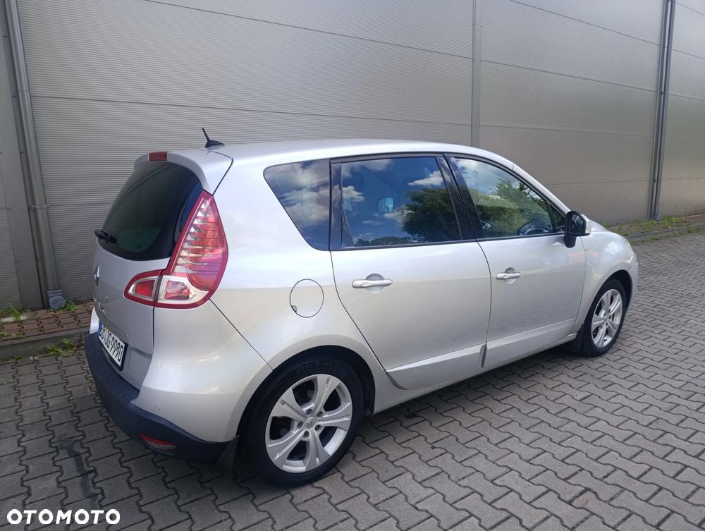 Renault Scenic 2.0 16V 140 CVT Luxe - 13