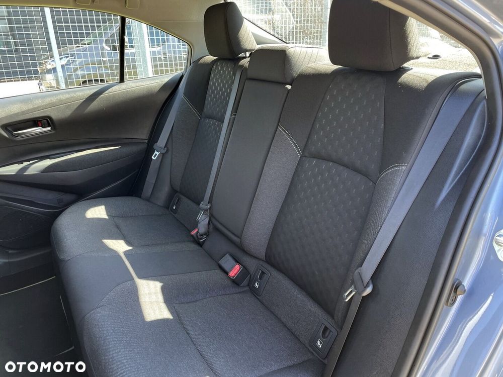 Toyota Corolla 1.8 Hybrid Comfort - 12