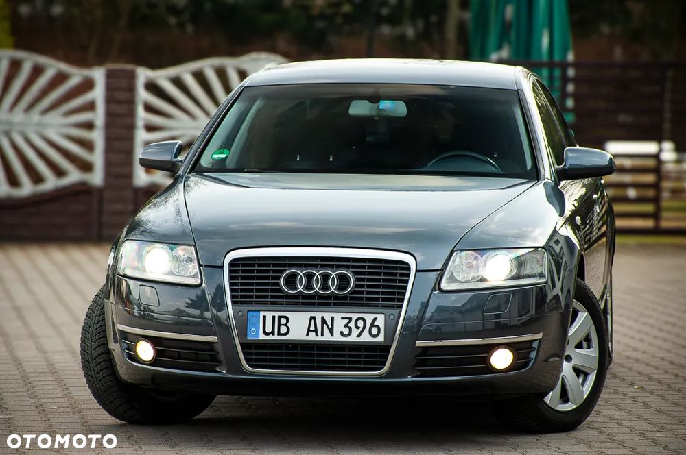 Audi A6 Limousine 2.4 - 7