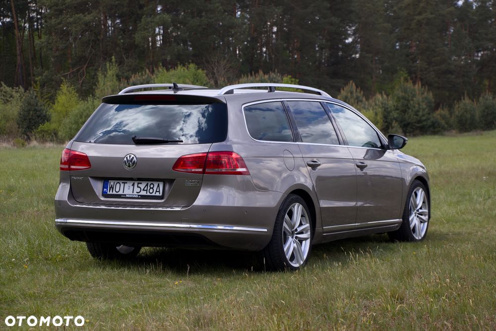 Volkswagen Passat Variant 2.0 TDI DSG BlueMotion Technology Exclusive - 5