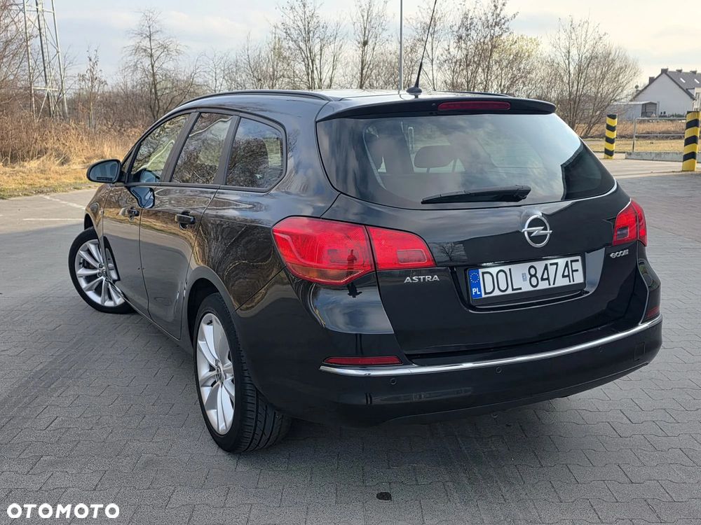Opel Astra 1.6 CDTI DPF ecoFLEX Start/Stop Exklusiv - 4
