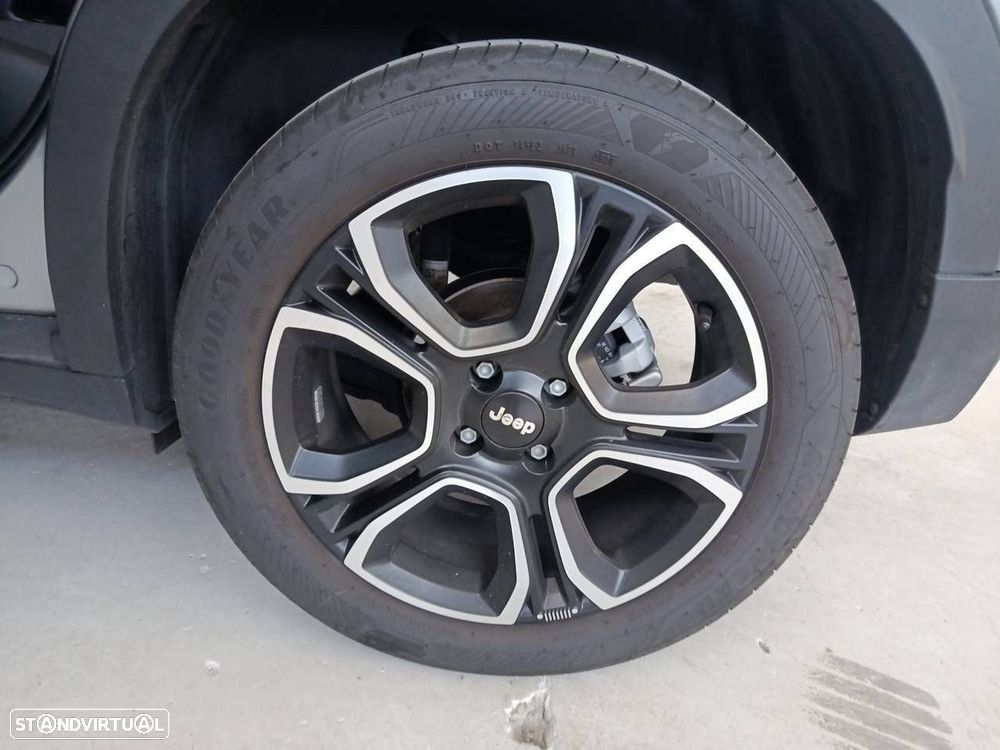 Jeep Avenger 1.2 GSE T3 Altitude - 11