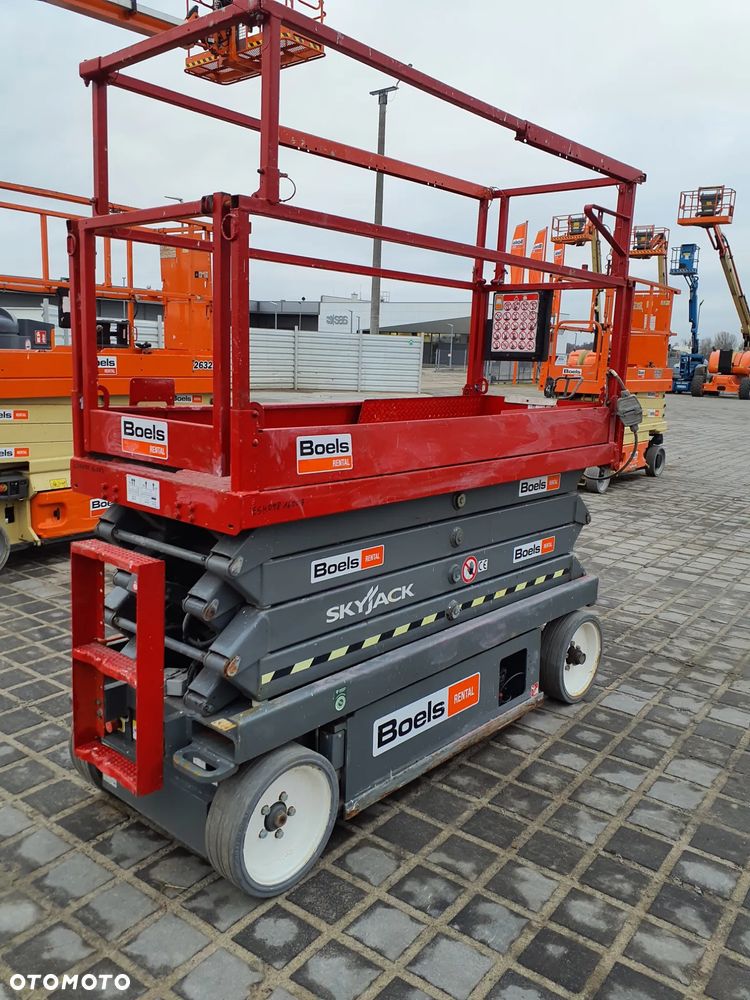 Skyjack SJIII3226 - 8