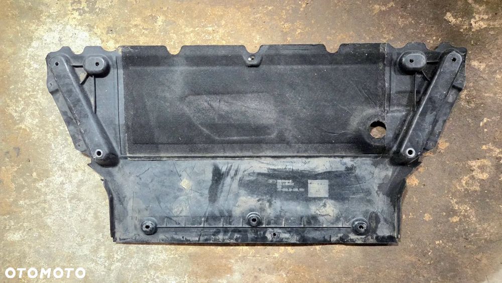 AUDI A4 A5 8W POKRYWA OSŁONA POD SILNIK 8W0863821E  8W0863821 - 2