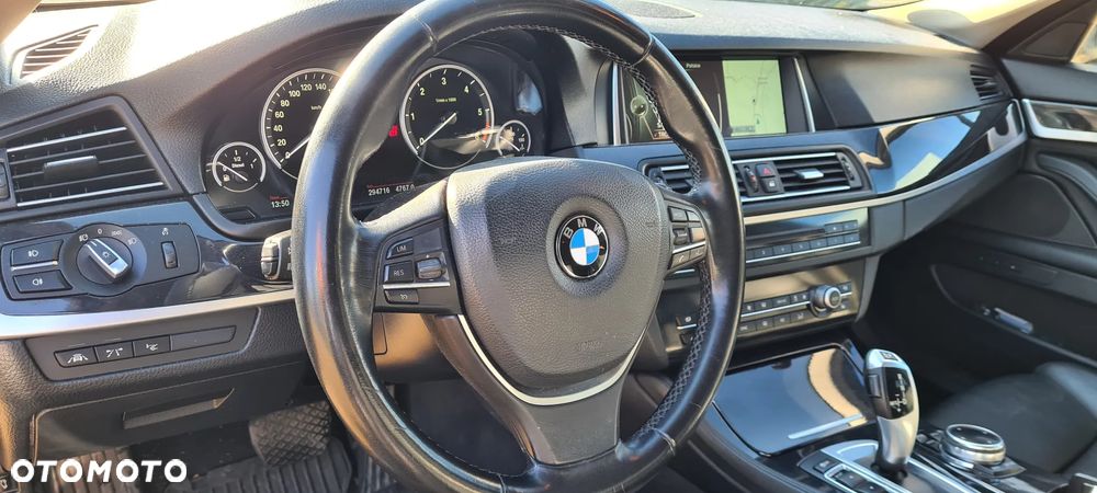 BMW Seria 5 520d xDrive Luxury Line - 12