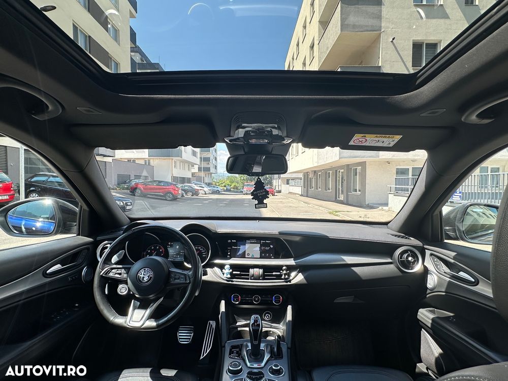 Alfa Romeo Stelvio 2.0 Turbo AWD AT8 Veloce - 5