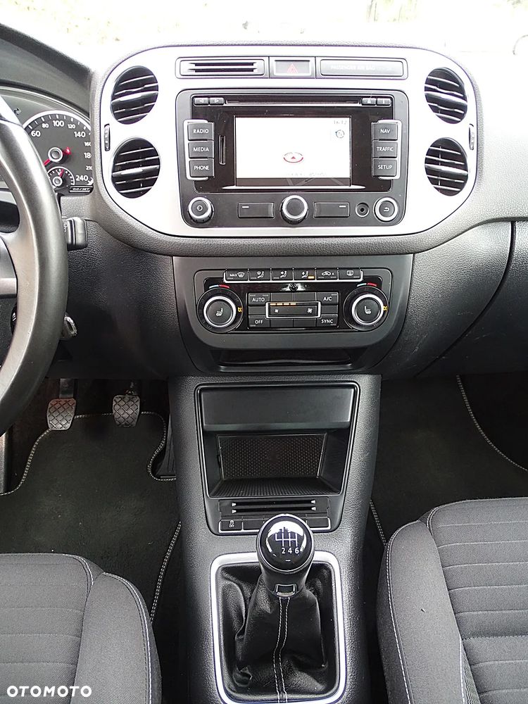Volkswagen Tiguan 2.0 TDI DPF 4Motion Cup Sport & Style - 25