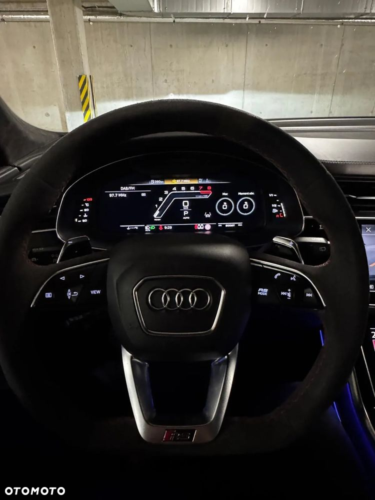 Audi RS Q8 - 7