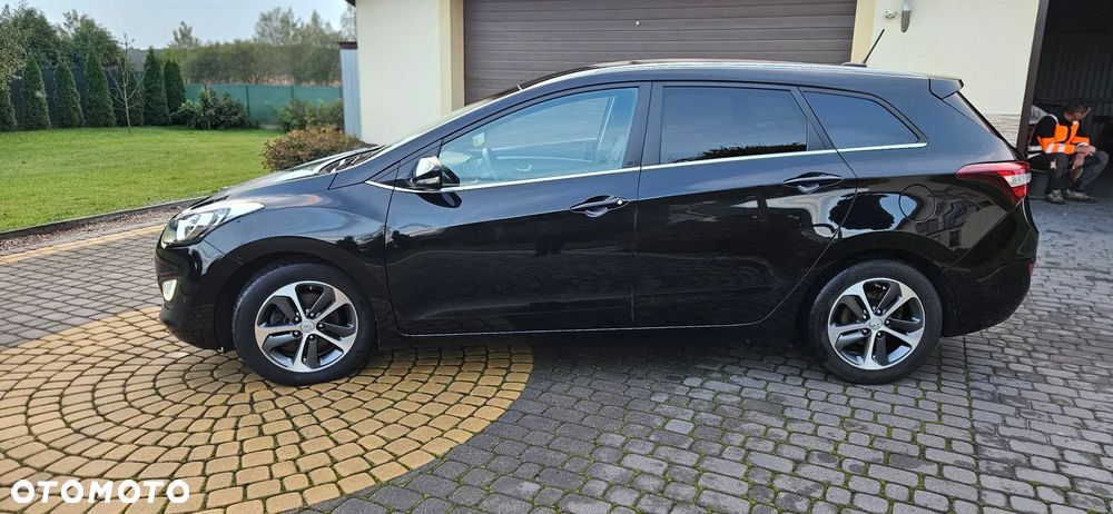 Hyundai i30 1.6 CRDi Premium - 6