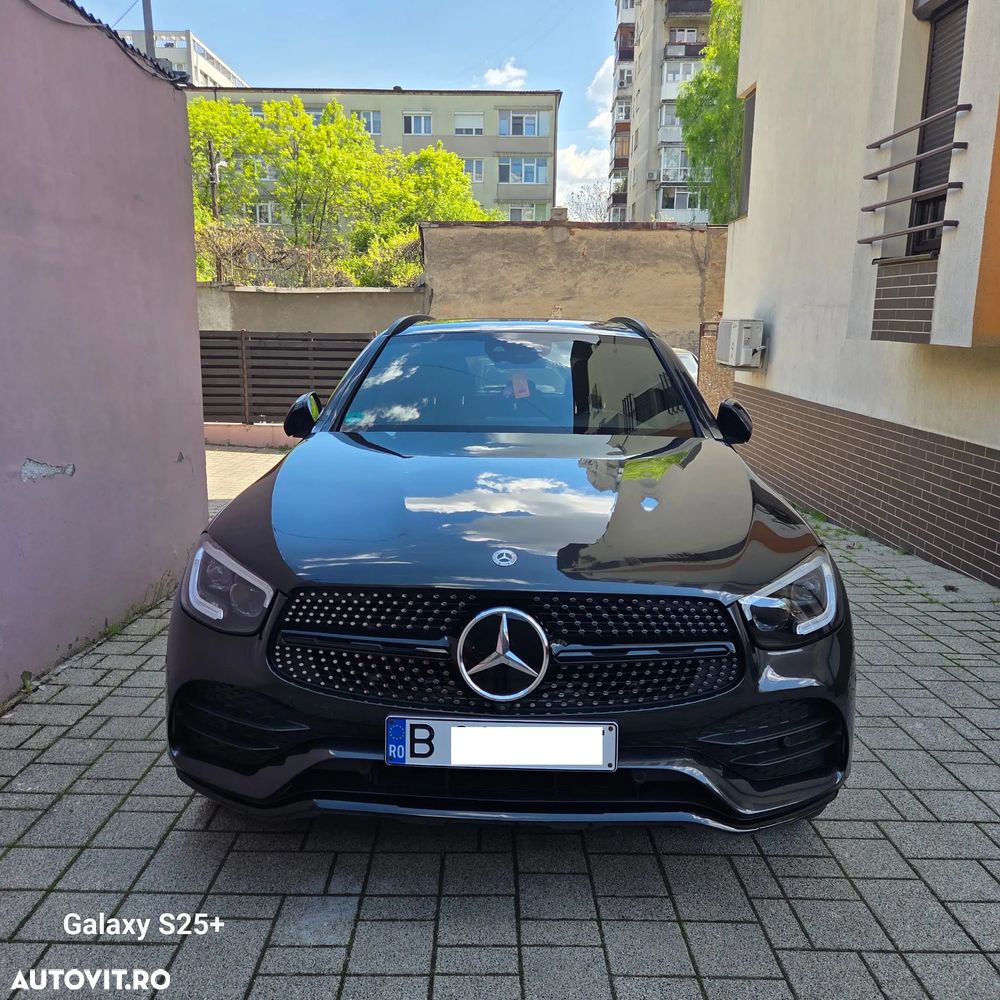 Mercedes-Benz GLC - 1
