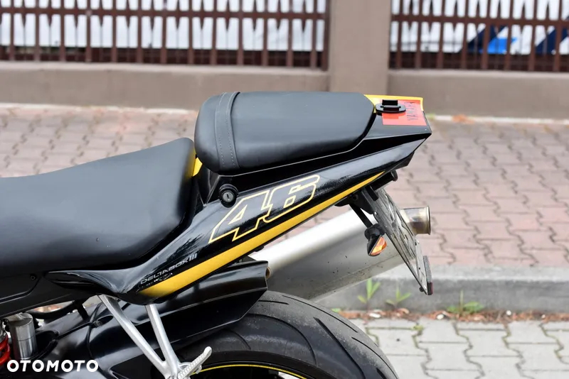 Yamaha R6 - 28