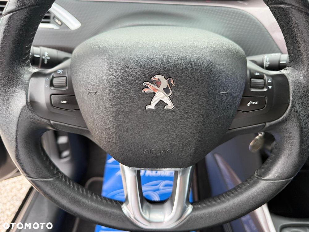 Peugeot 2008 1.2 Pure Tech Access - 21