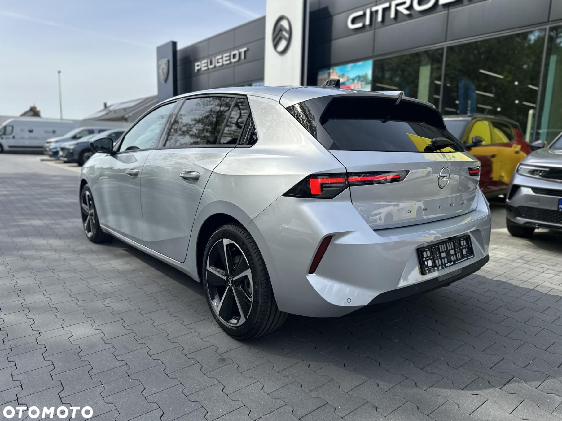 Opel Astra - 8