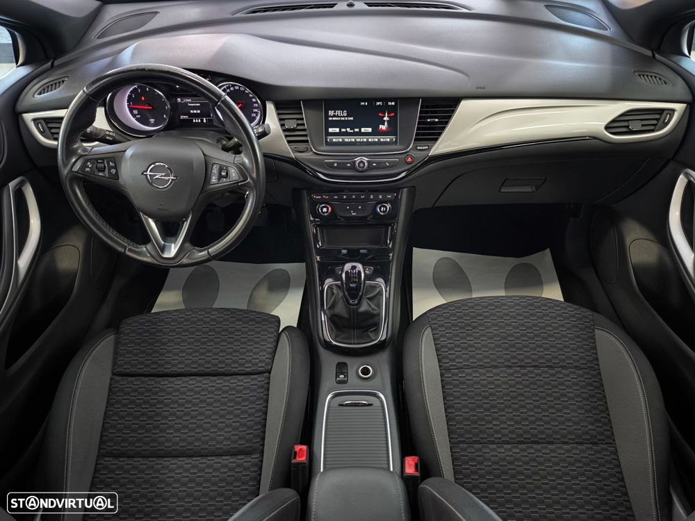 Opel Astra 1.2 T GS Line S/S - 9