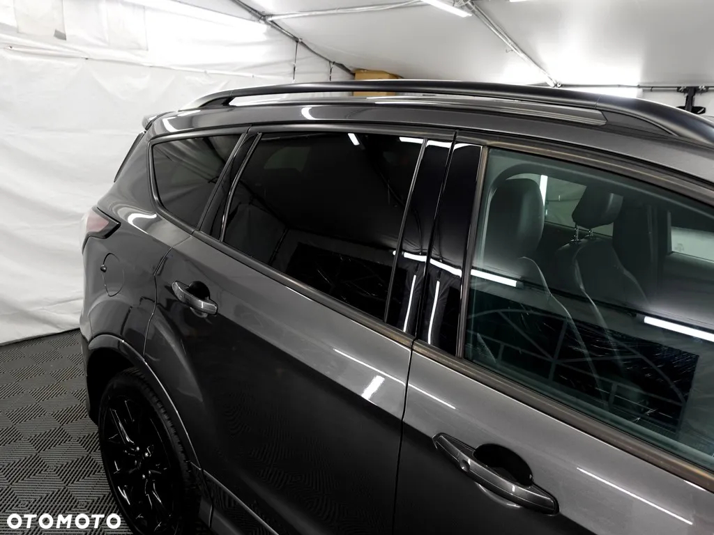 Ford Kuga 2.0 TDCi AWD ST-Line Black - 28
