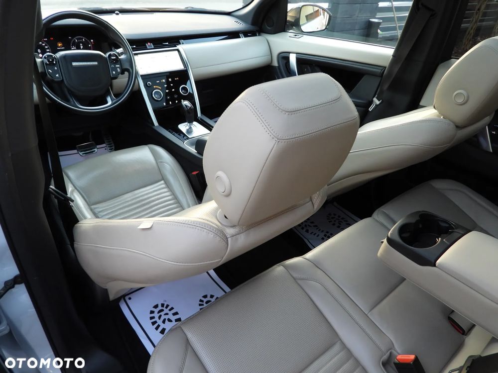 Land Rover Discovery Sport D165 Dynamic SE - 28